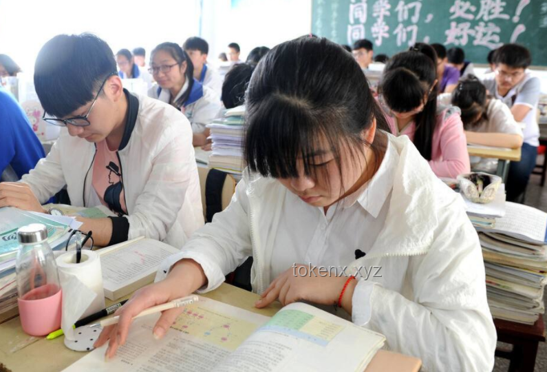 学校换掉下课铃 高三学生情感共鸣